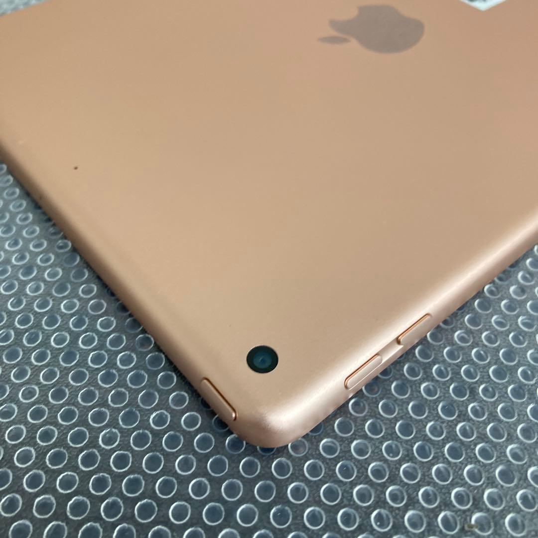 1061 電池最良好☆比較的美品☆iPad6第6世代 32GB WIFIモデル☆