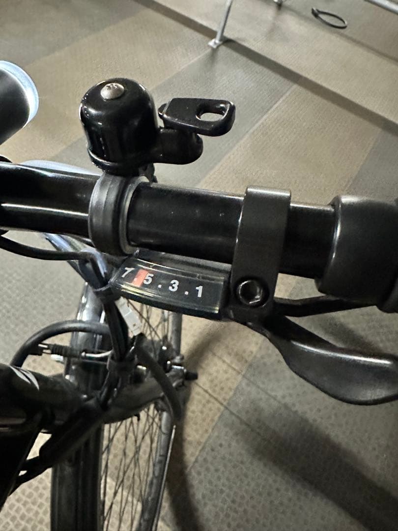 ⭐︎期間限定値下げ⭐︎ブリヂストン 電動アシスト自転車 ブラックTB1e 27インチ