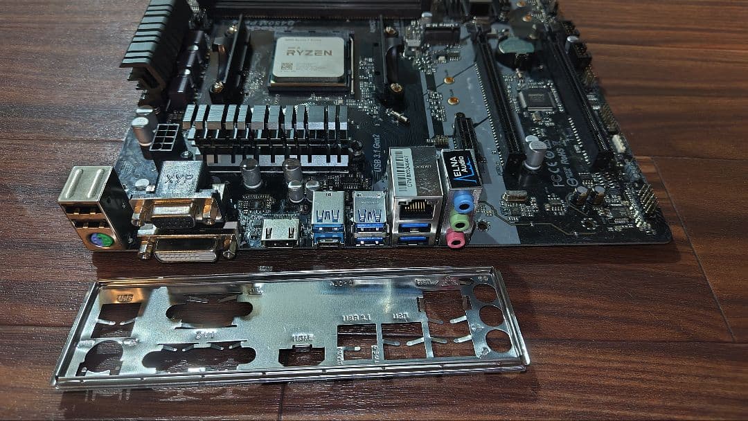 【ジャンク】 Ryzen 7 5700G + ASRock B450M Pro4