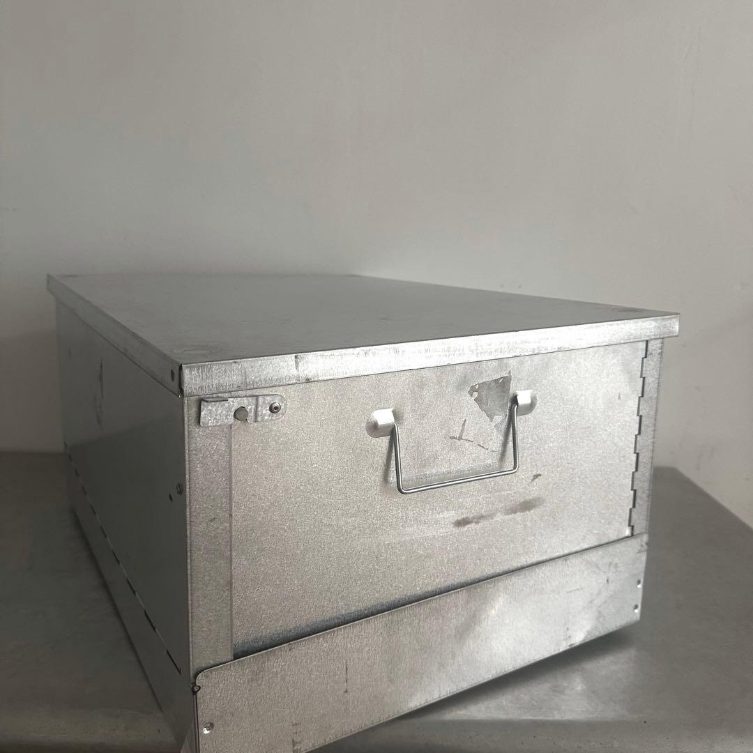 専用です/古道具/金属製の折りたたみコンテナ２個