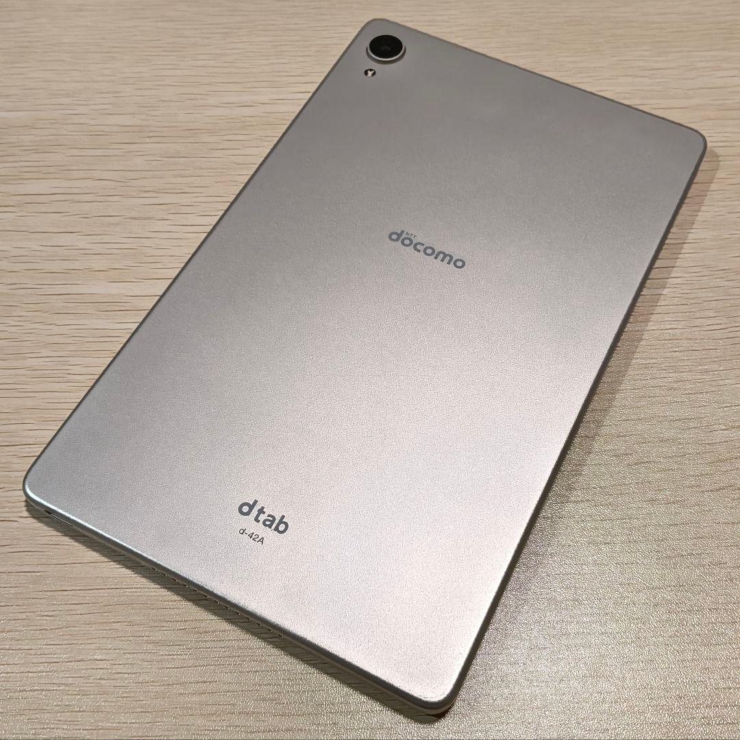 NTTドコモ dab d-42a 8インチタブレット
