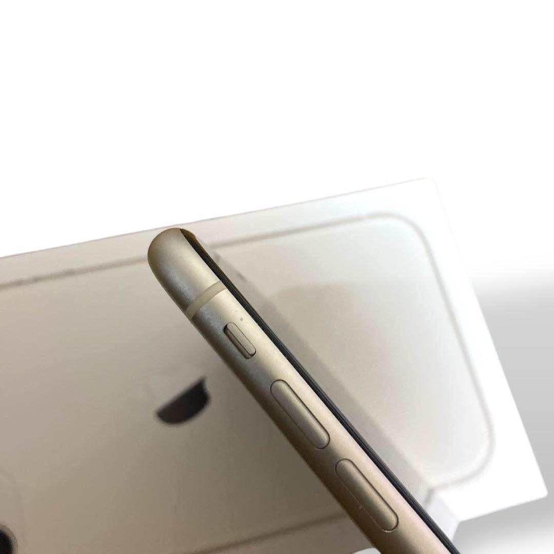 Apple iPhone 11 ホワイト 本体　128GB SIMフリー　箱付き