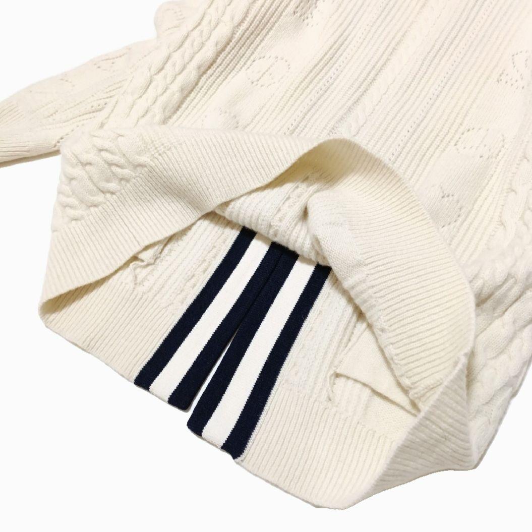 サンドロ　ウールパンチングロゴカーディガン 　金ボタン　ニット　バイカラー