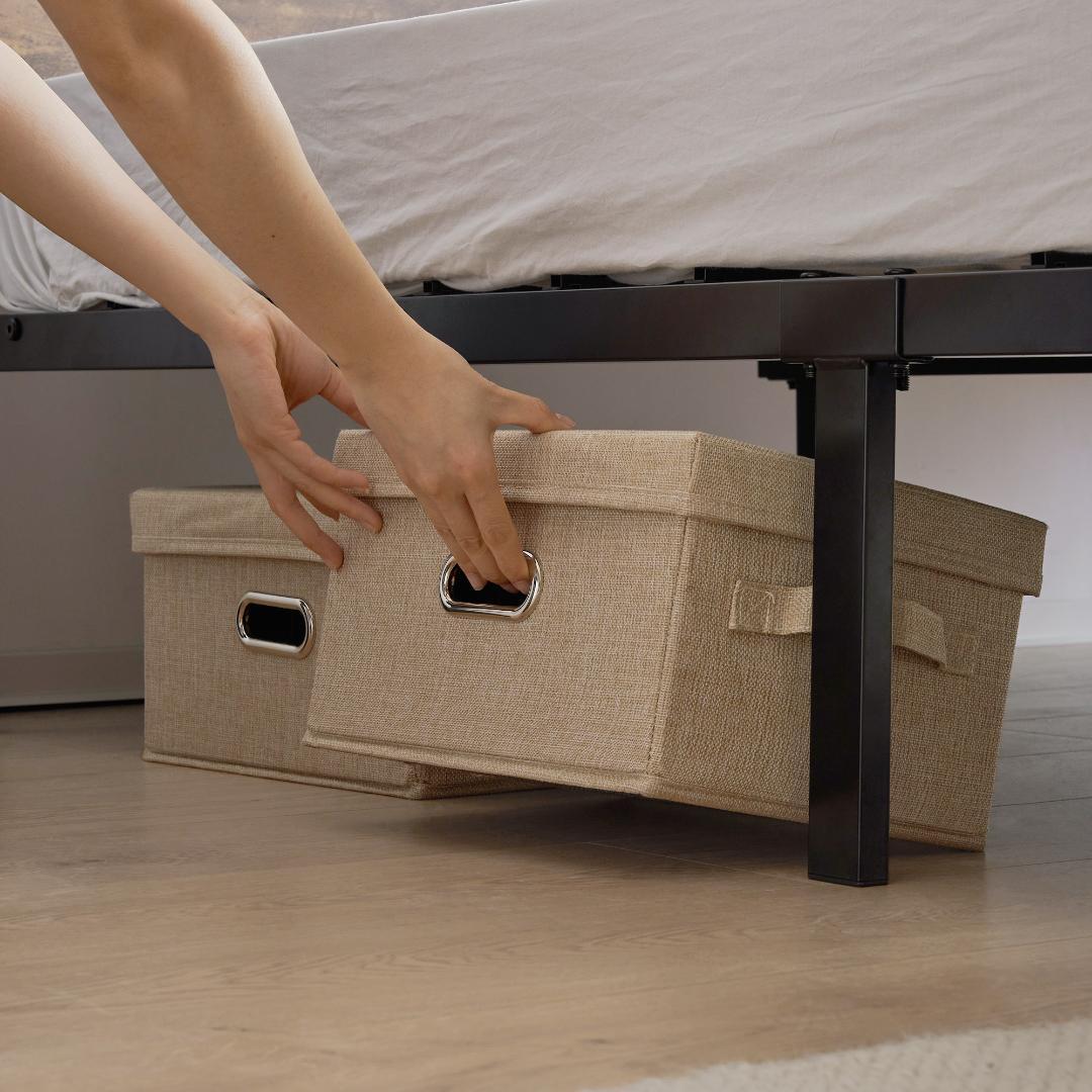 赤字価格！！売切ゴメンD・ダブル　高級ベッドフレーム・コンセント付き