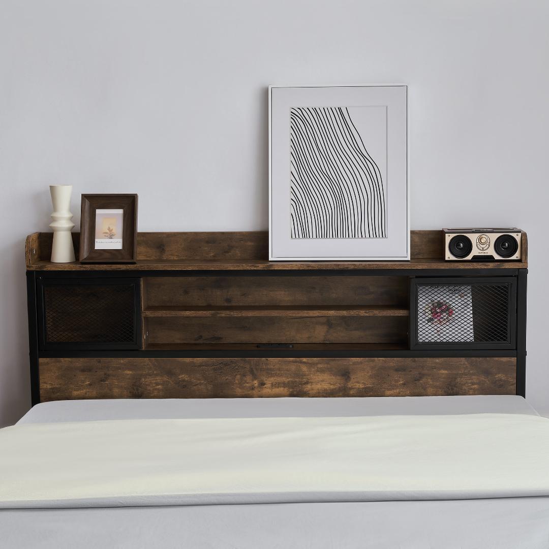 赤字価格！！売切ゴメンD・ダブル　高級ベッドフレーム・コンセント付き