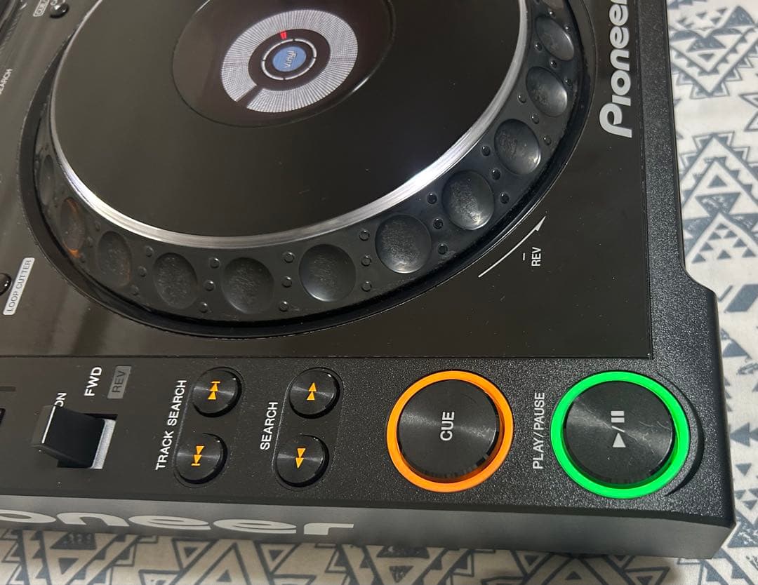 CDJ-2000 2台