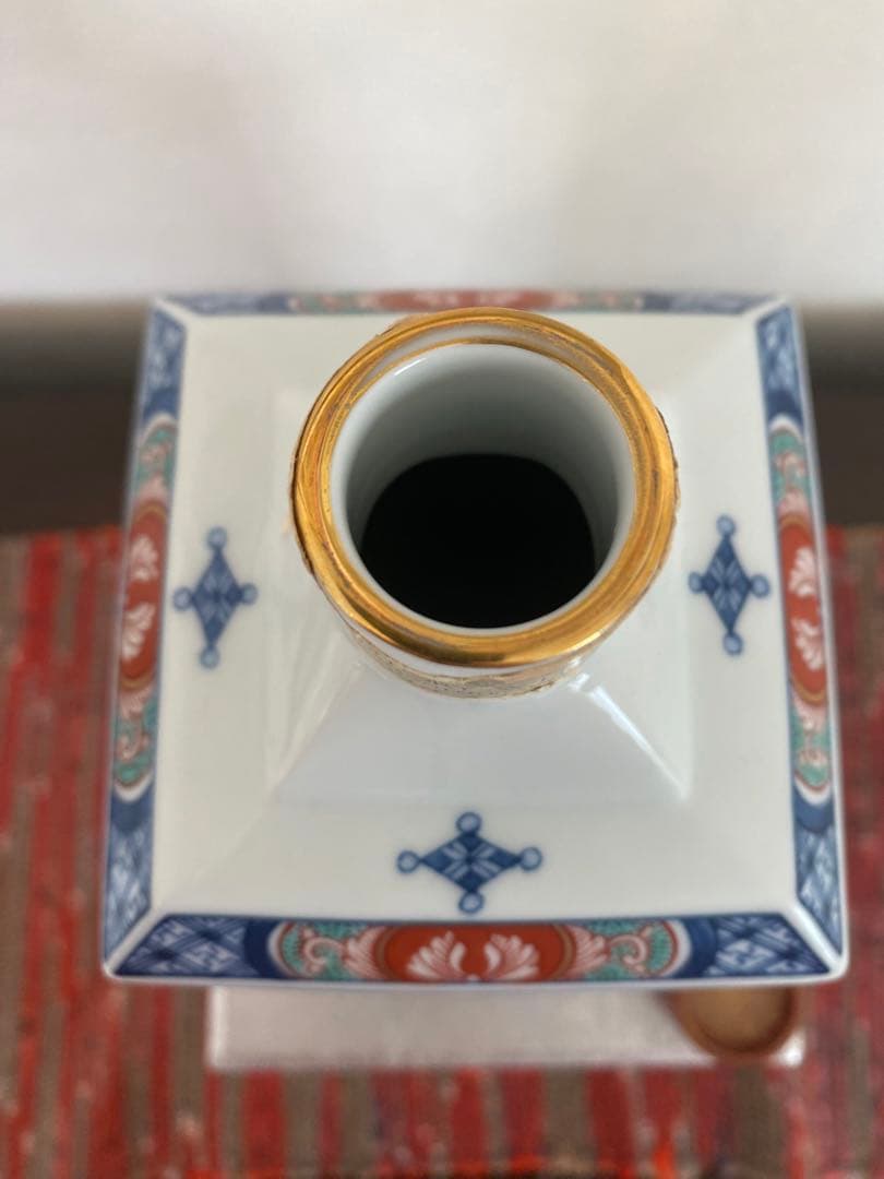 サントリー ボトルコレクション 染錦松竹梅寅文角型瓶 有田焼 空瓶