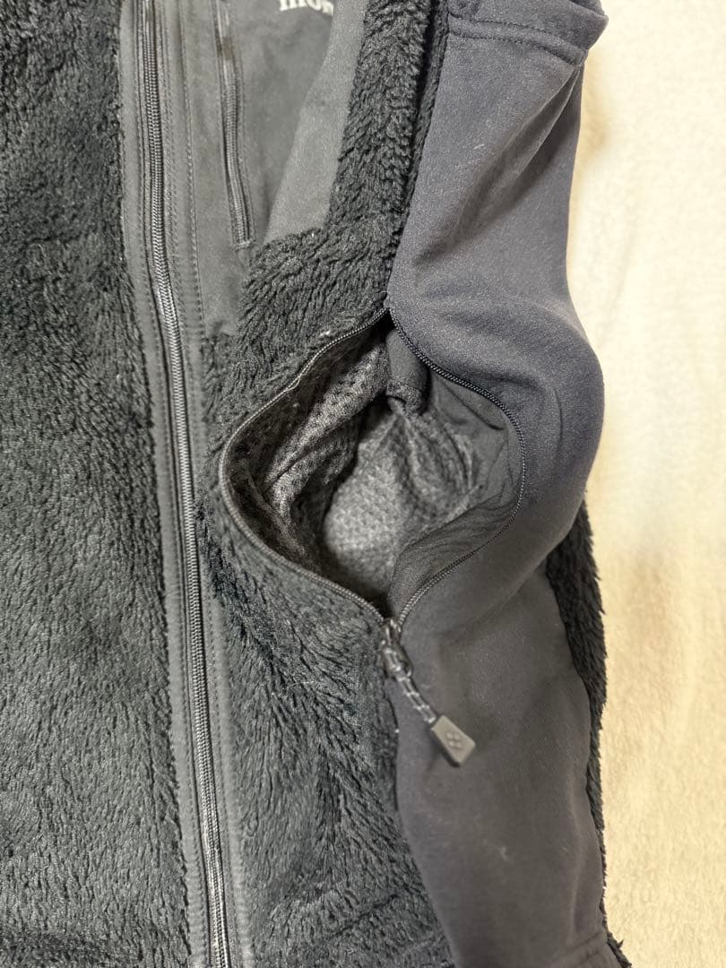 ミノティン様　mont-bell クリマエアベスト フリースベスト ブラック