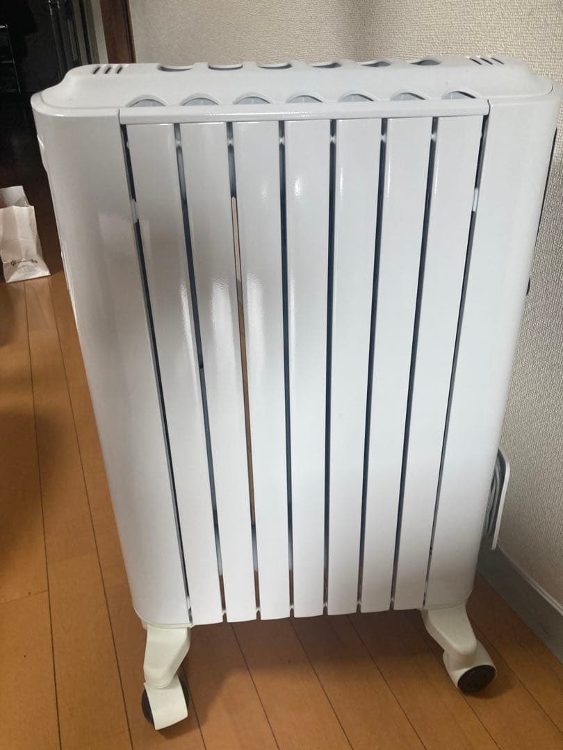 デロンギオイルヒーターRHJ65L0712