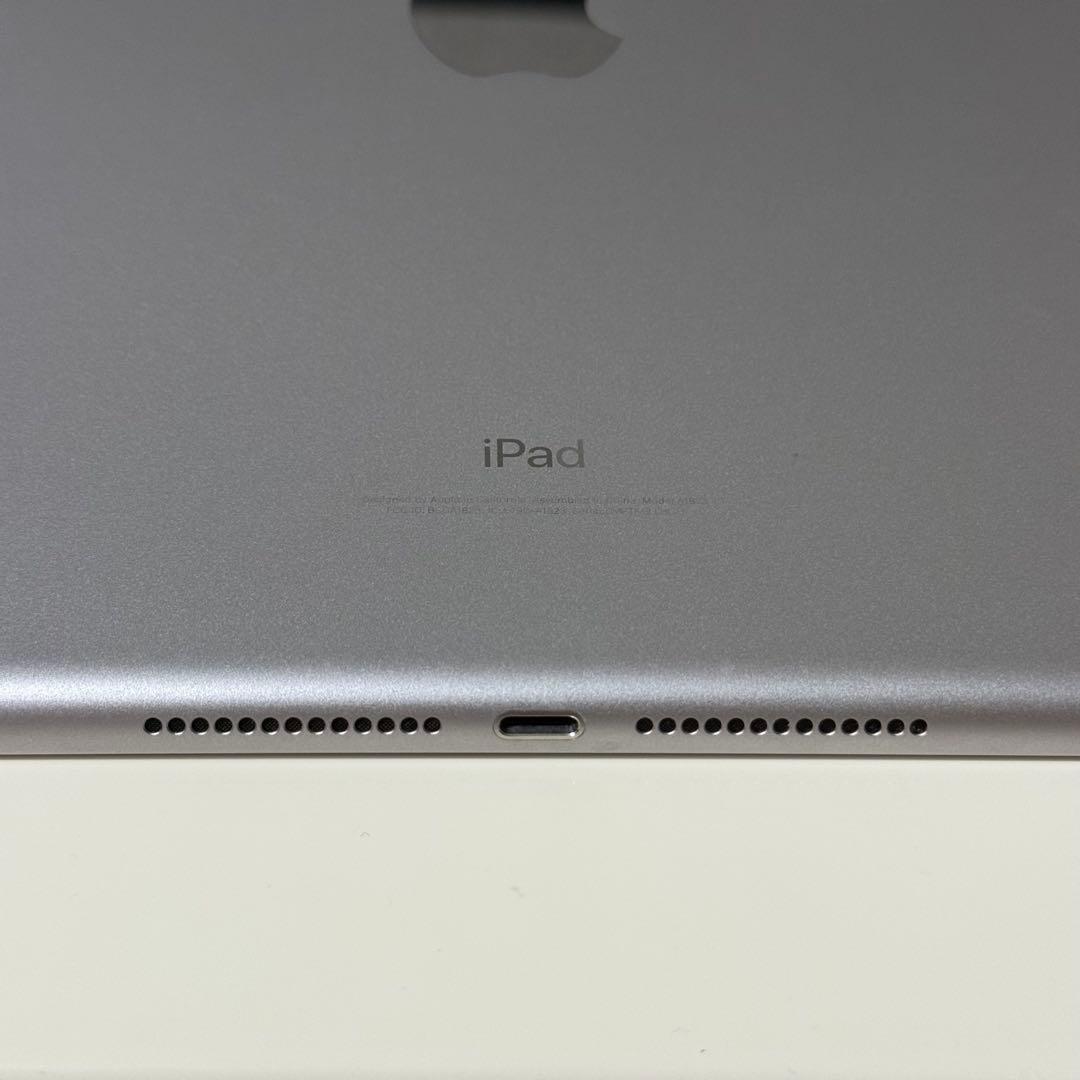 iPad 第5世代 Wi-Fi+Cellular 32GB　MP1J2J/A