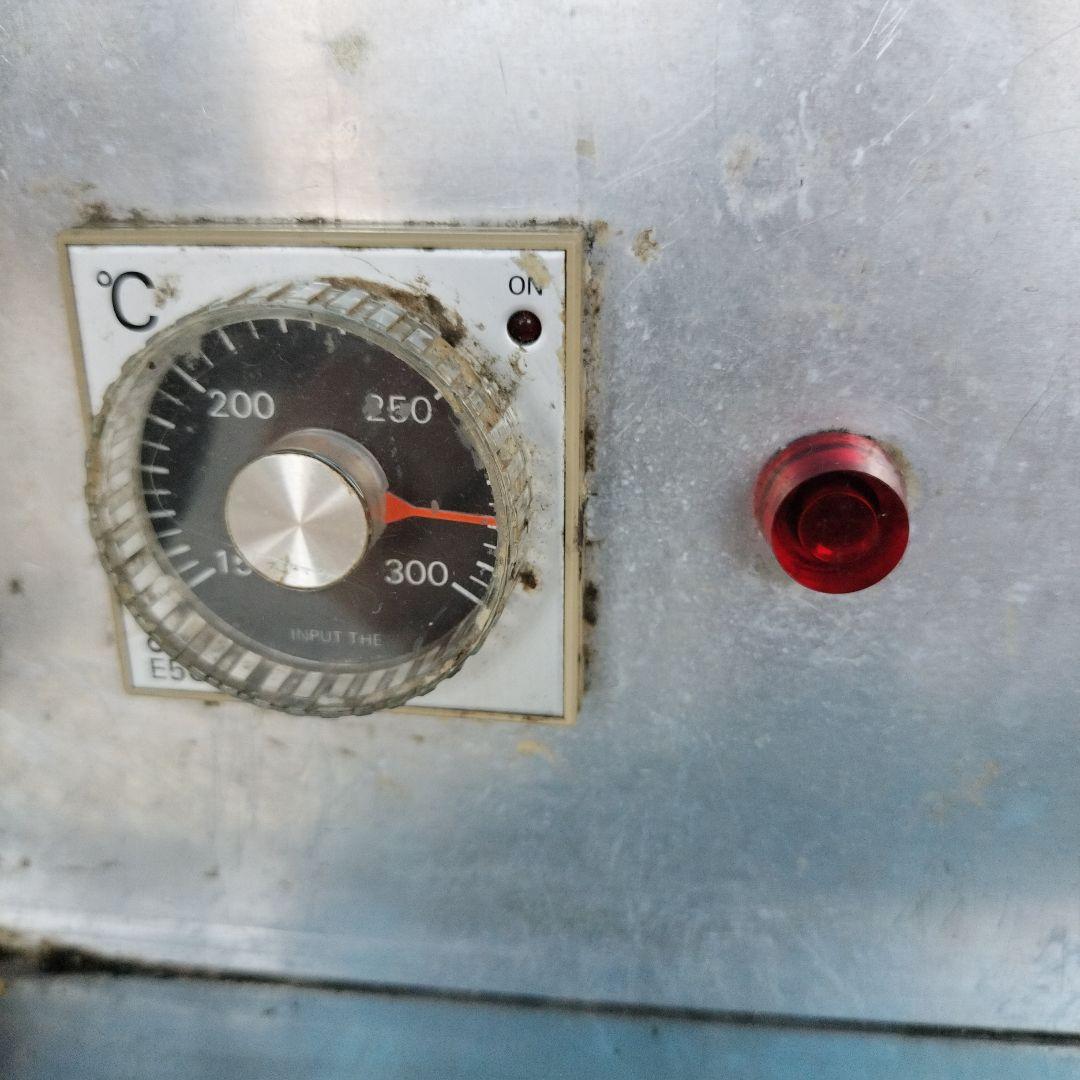 【お値引き！】ベビーカステラ焼き機　アクリルケース　セット　　中古品　ジャンク品