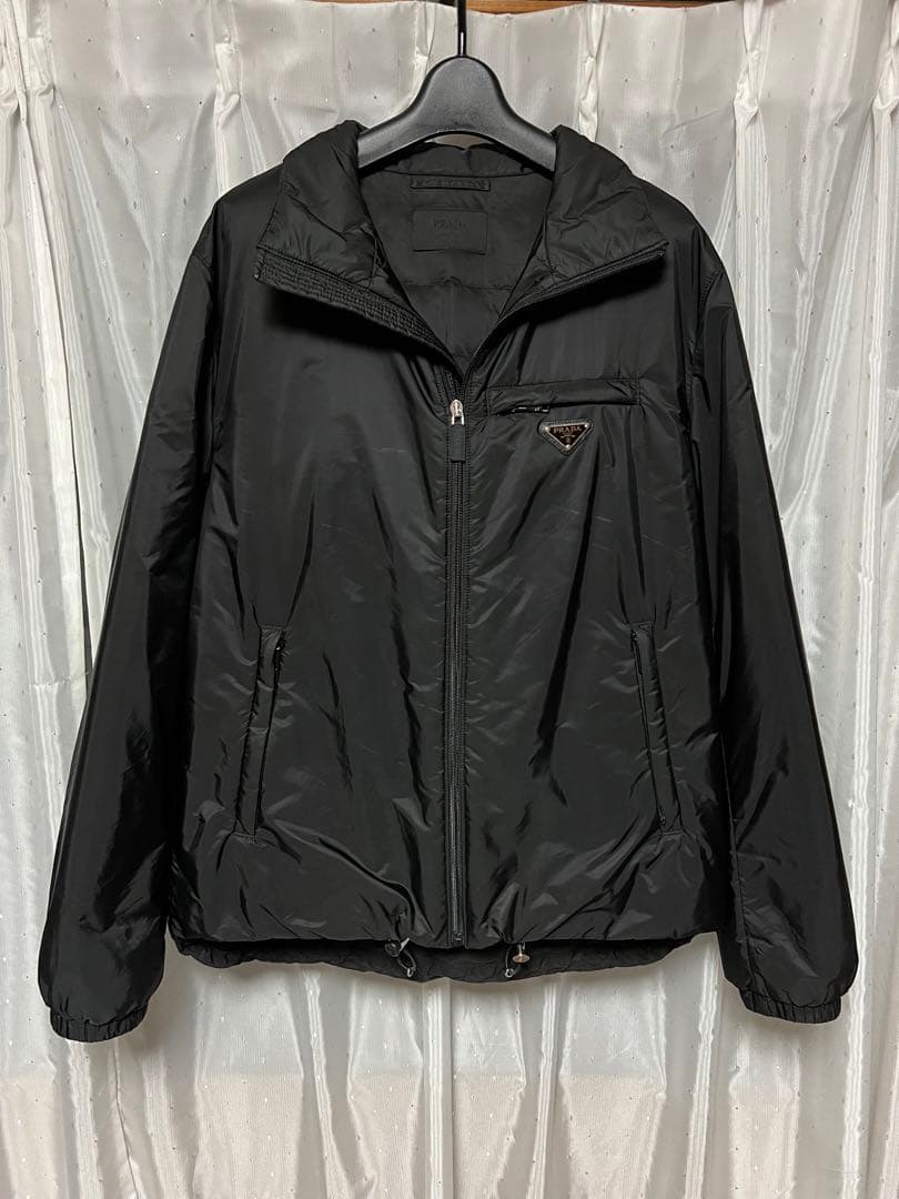 専用　PRADA 20aw RE-NYLON ダウンジャケット フード
