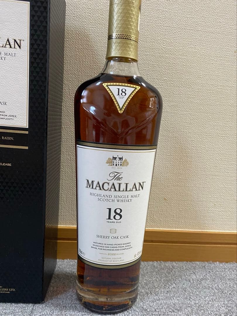 【未開封】The Macallan 18年 シングルモルト700ml 2022