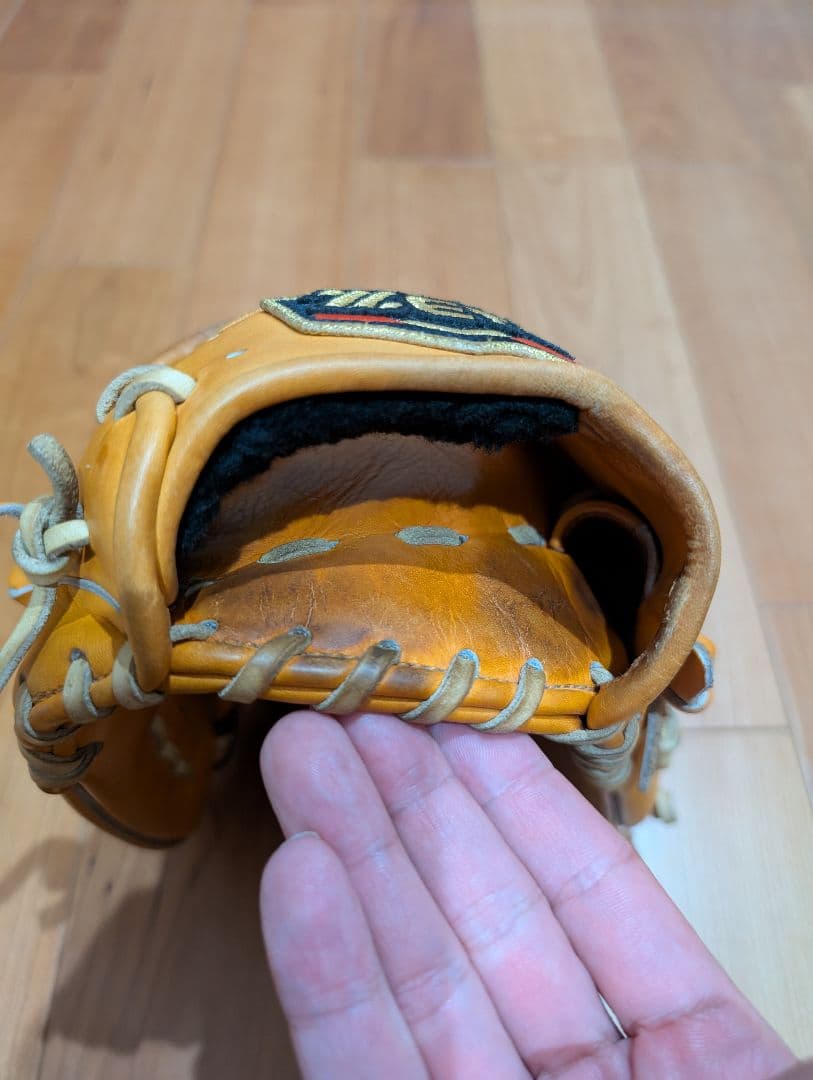 ゼット（ZETT）プロステイタス　軟式グローブ内野・三塁手用