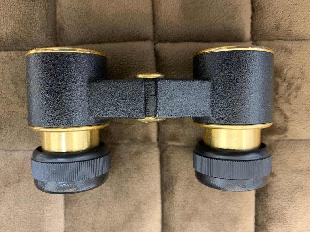 双眼鏡　RUSSIA製　アンティークヴィンテージレトロ　革ケース付き