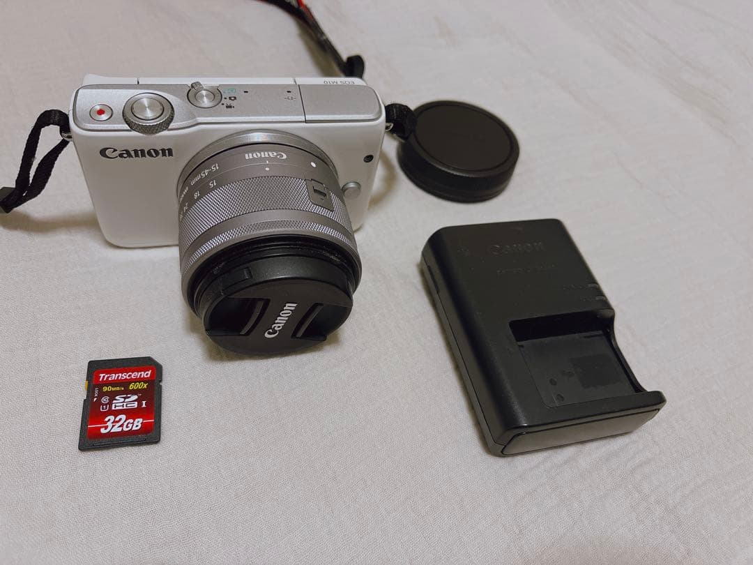 ⭐️『美品』Canon EOS M10 ミラーレス一眼