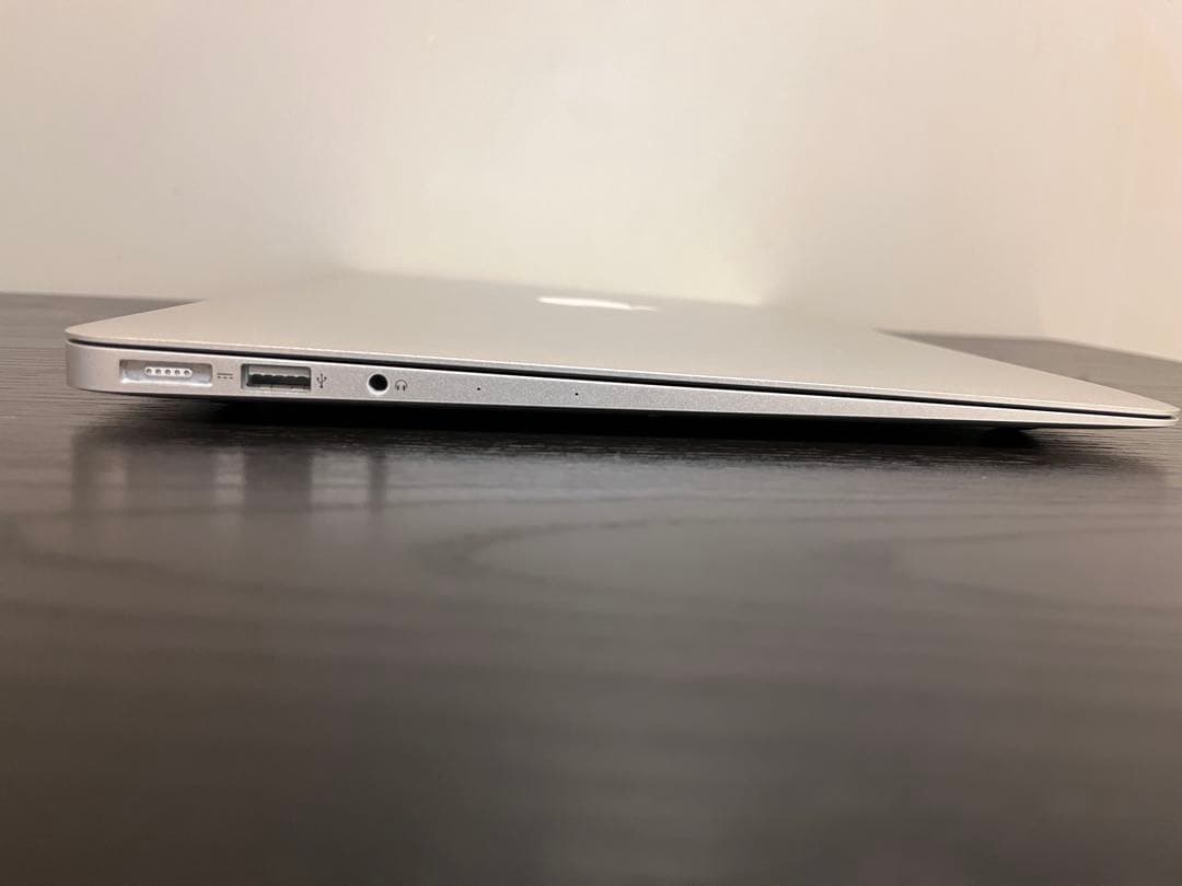 MacBook Air 13インチ 2015年モデル /バッテリー劣化あり