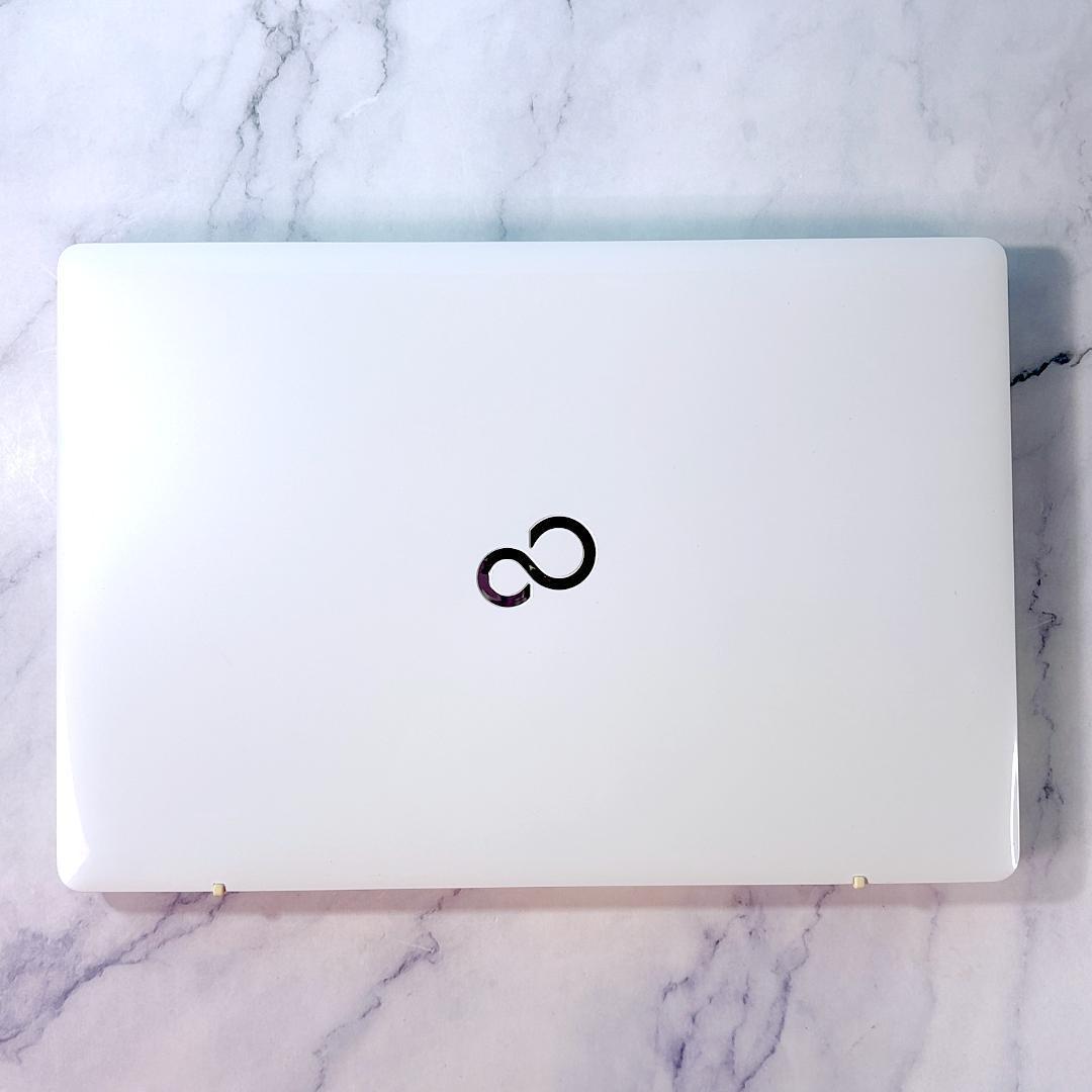 超美品☆Corei7・8GB・SSD・MSオフィス付 ホワイト ノートパソコン