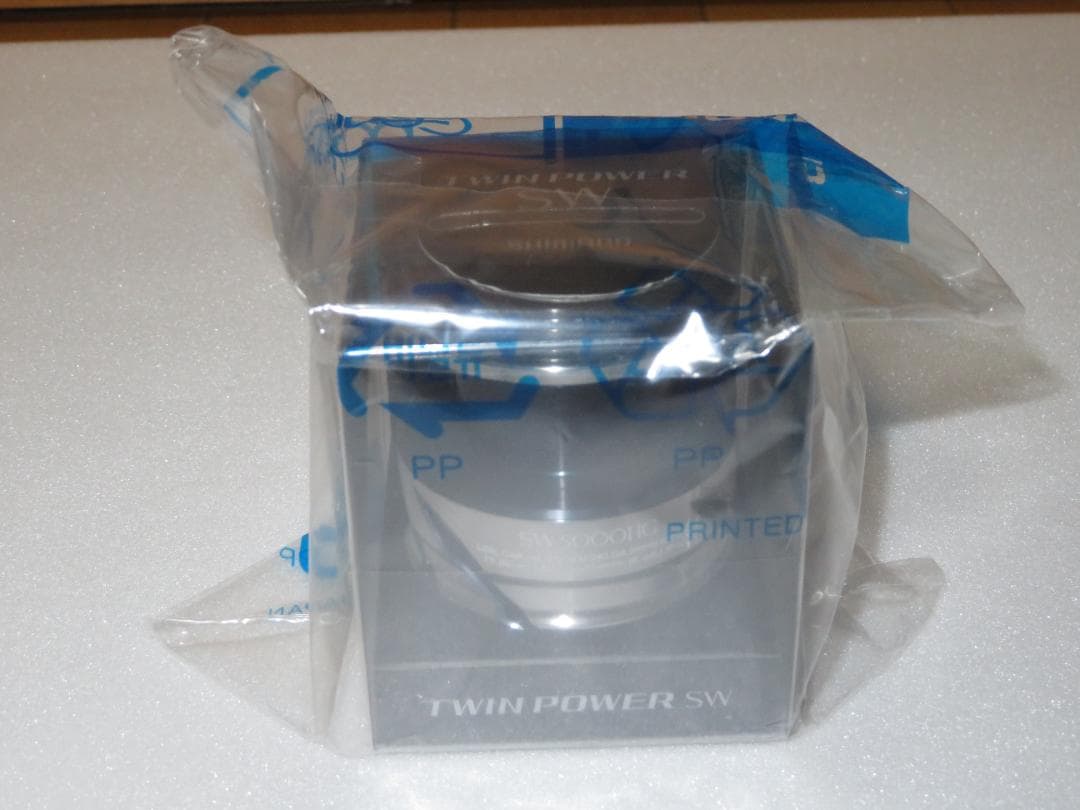 SHIMANO 21TWINPOWER SW 6000HG　純正替えスプール付き