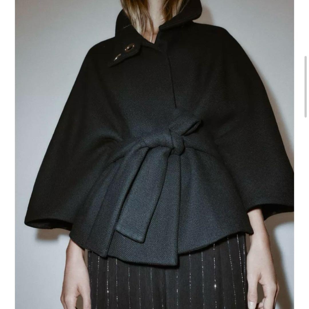 ZARAウール製 ケープスリーブ ショートコート