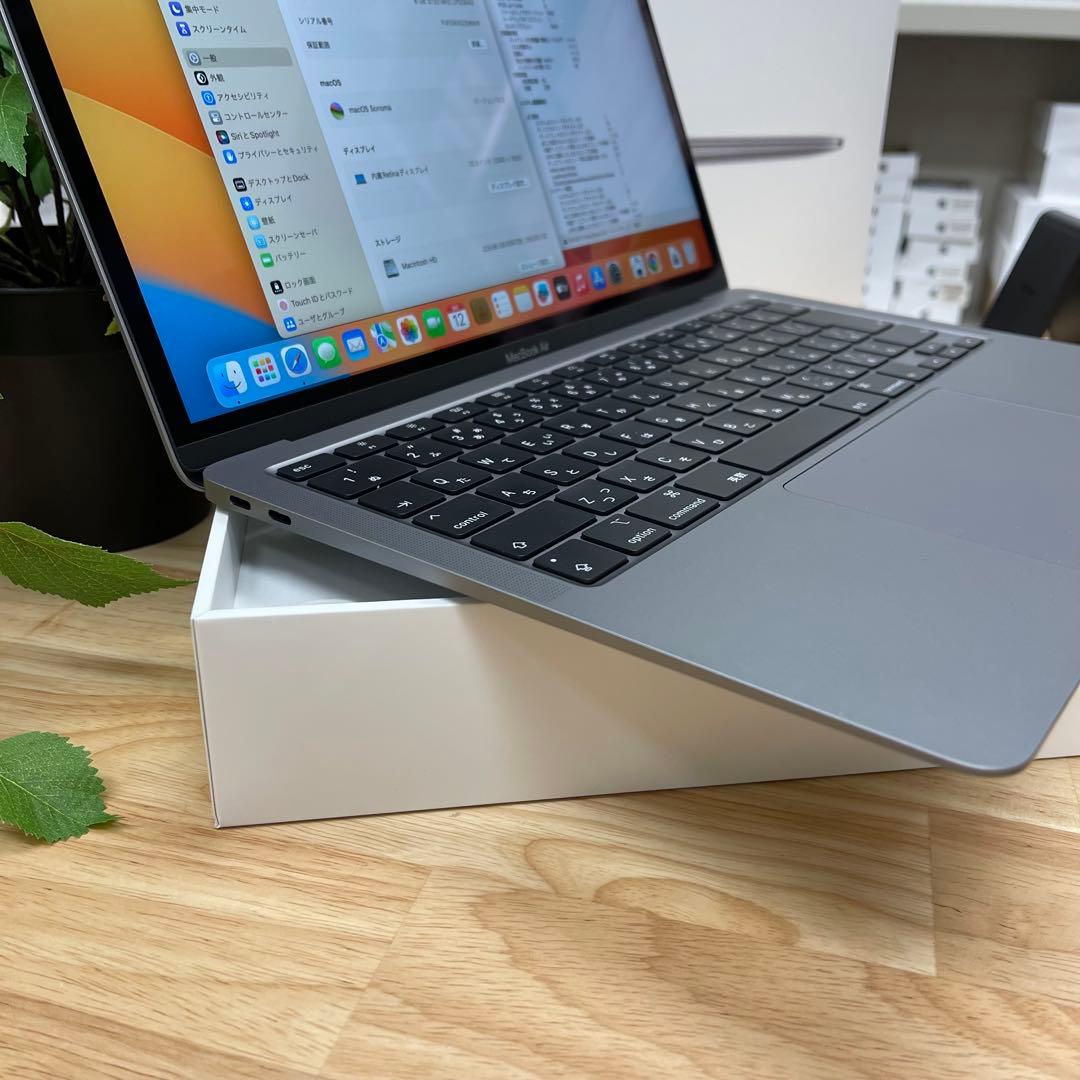 MacBook Air 13inch i3 8GB 256GB スペースグレー