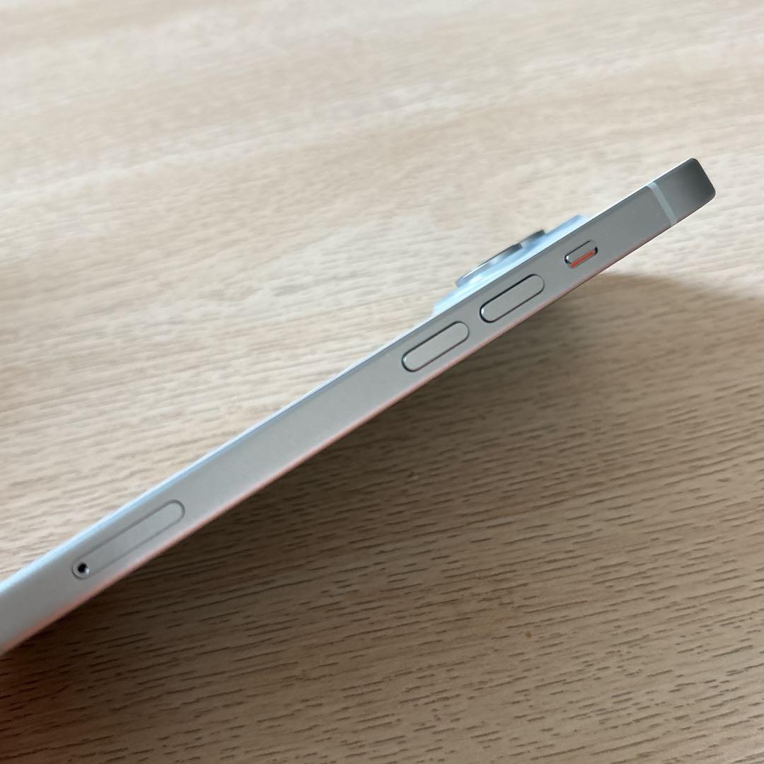 iPhone 15 128GB ブルー　初期化済　SIMフリー