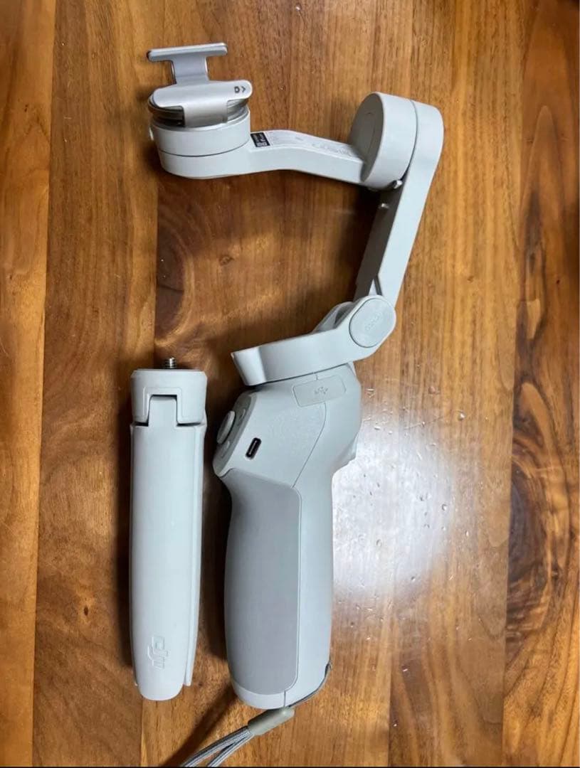 DJI OM 4 スマートフォンジンバル