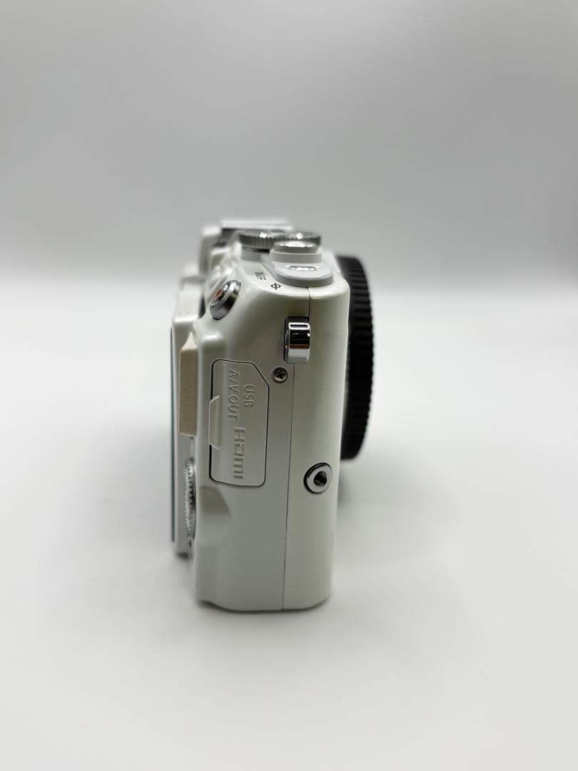 OLYMPUS PEN E-PL6 ホワイト