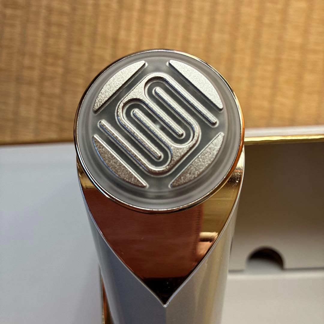 エフェクティムブライトビューティーリフティングアクティベーター 美容液二本つき