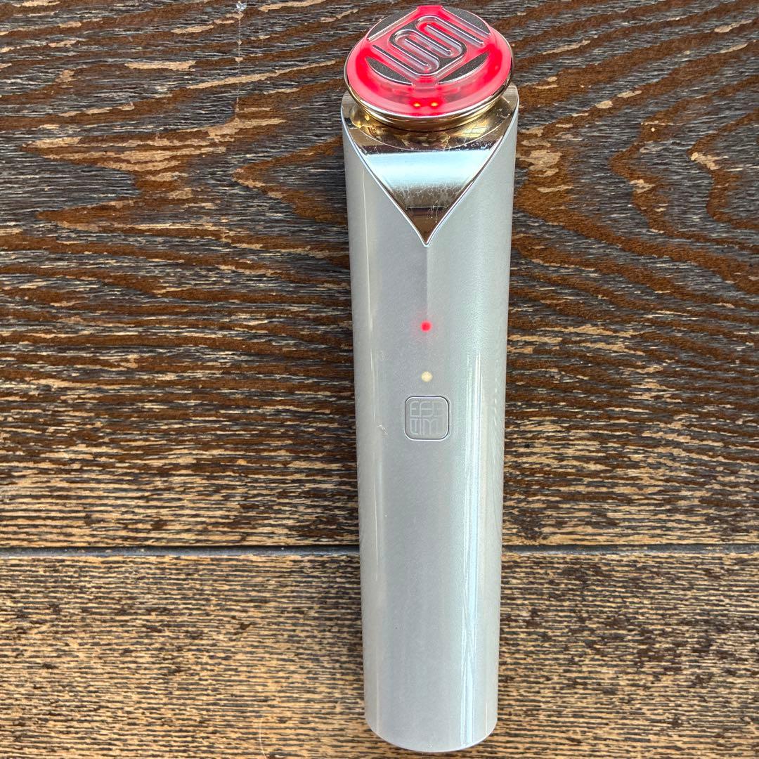 エフェクティムブライトビューティーリフティングアクティベーター 美容液二本つき