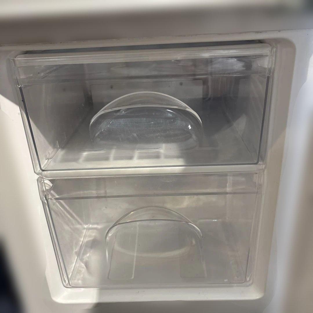 小型　冷蔵庫