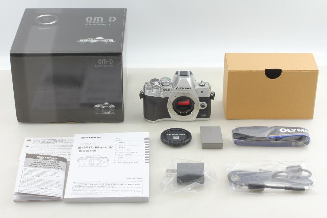 Olympus OM-D E-M10 Mark IV カメラ 本体のみ