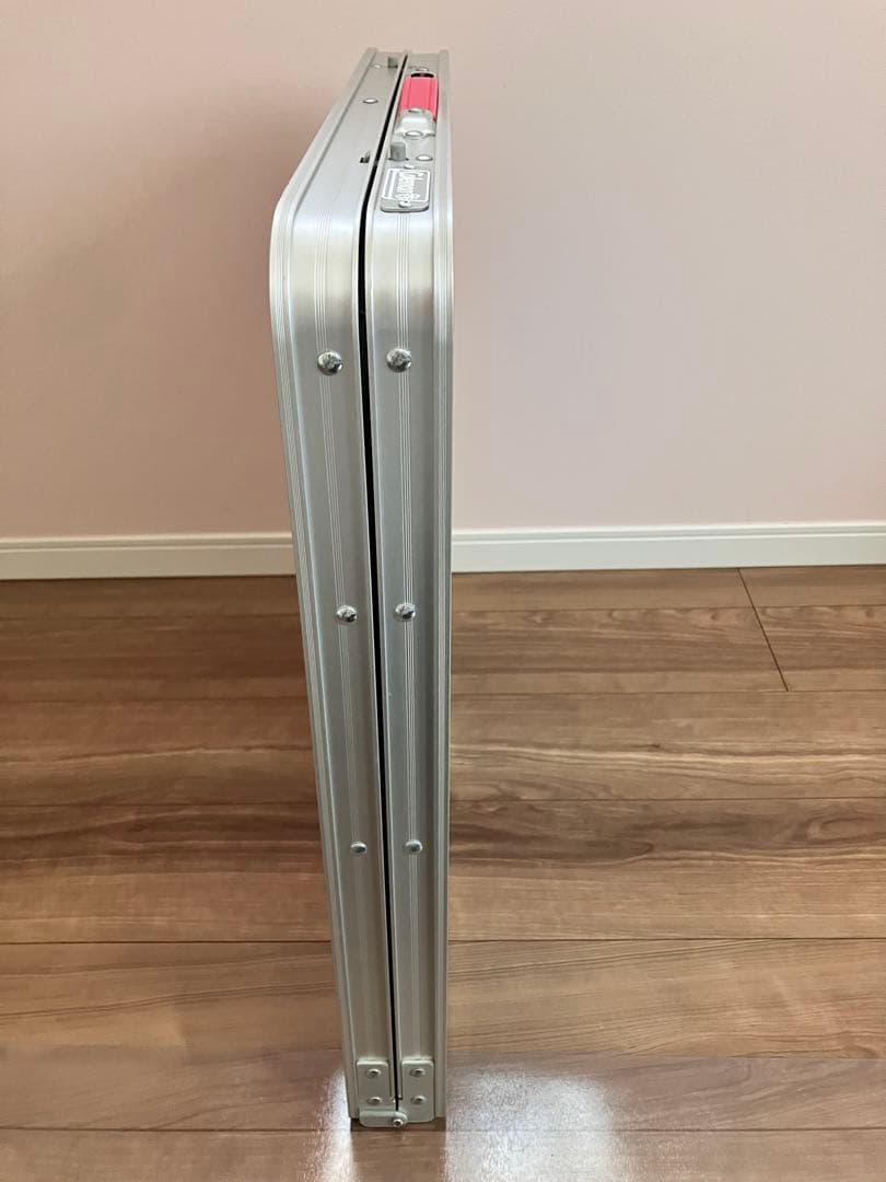 ニコアンド コールマン CITY CREEK リビングテーブル　アウトドア