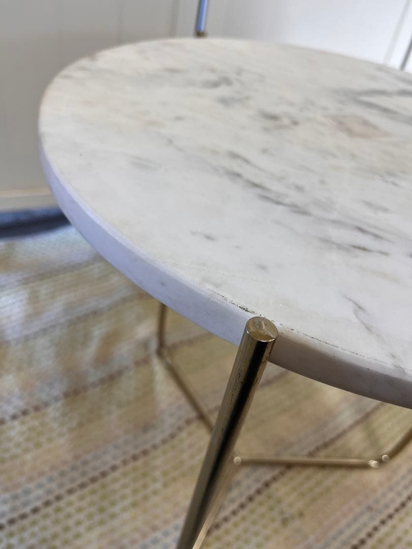 送料込み！ZARA  大理石サイドテーブル