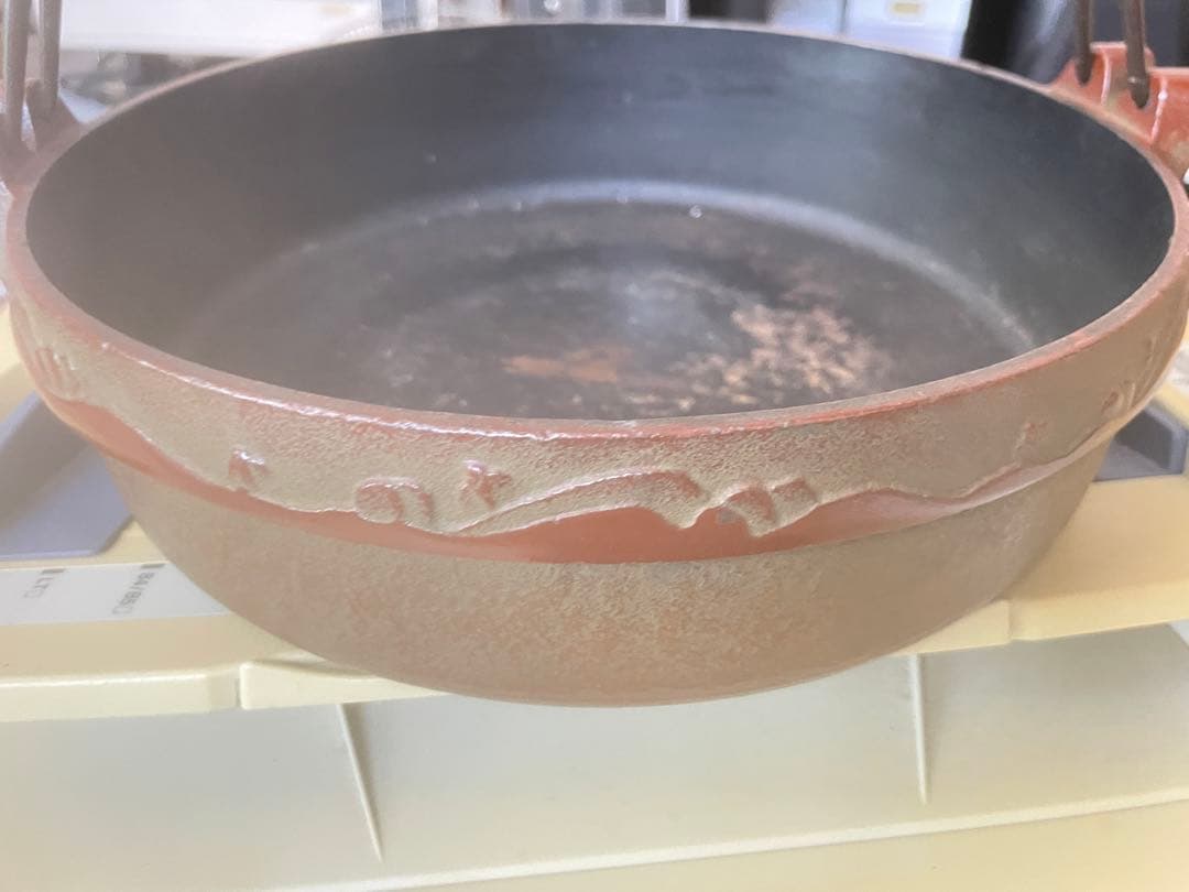 鋳鉄製 両手鍋 ノンスティック仕上げ