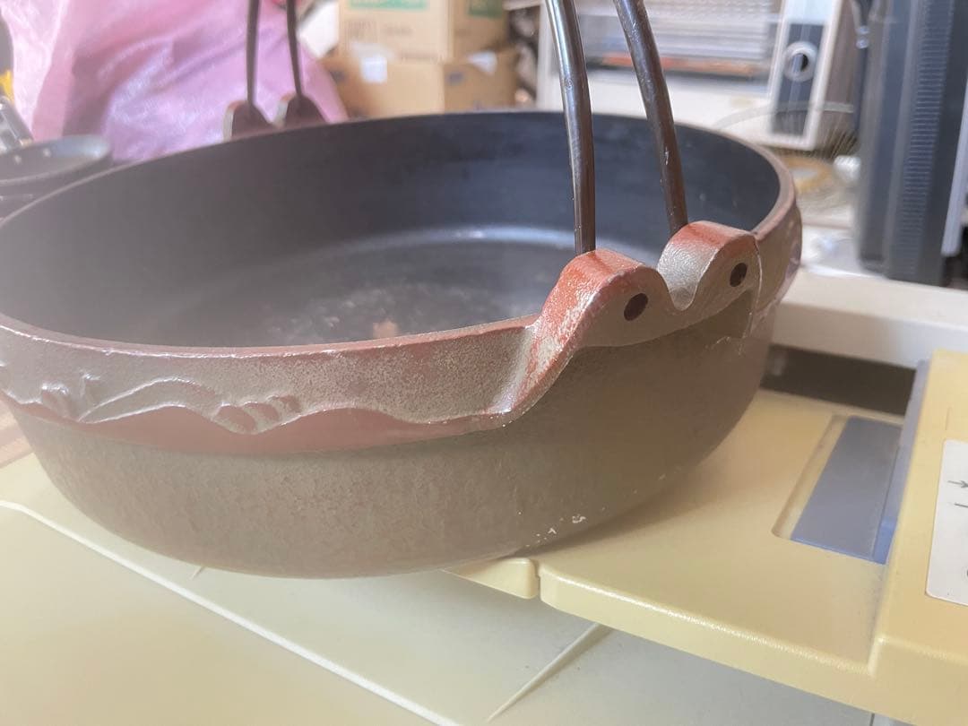 鋳鉄製 両手鍋 ノンスティック仕上げ