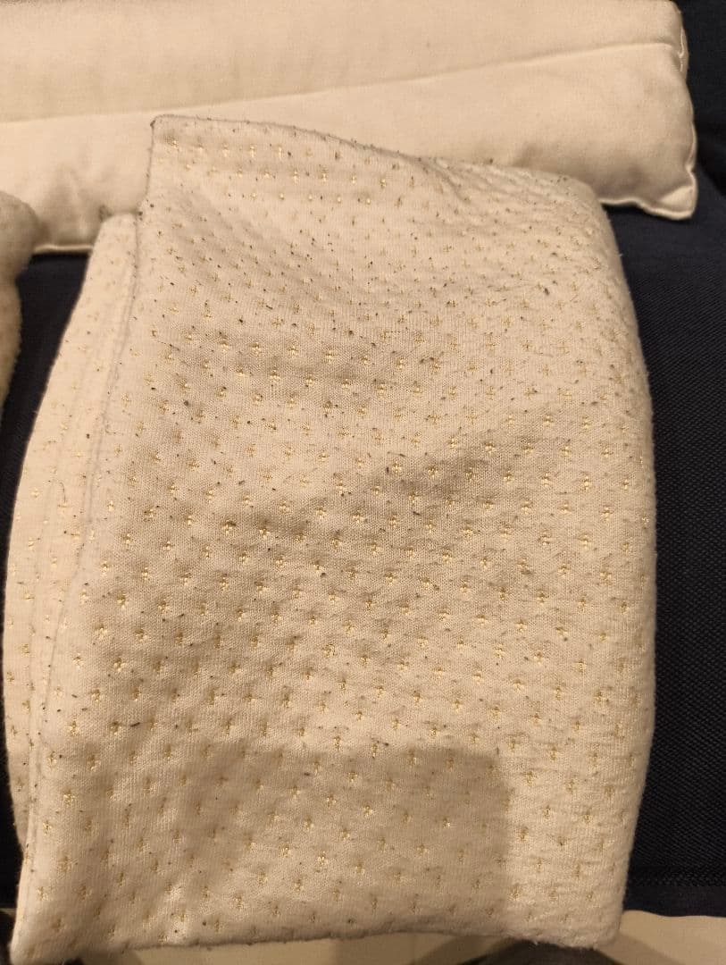 枕 CURE:RE THEMAKURA