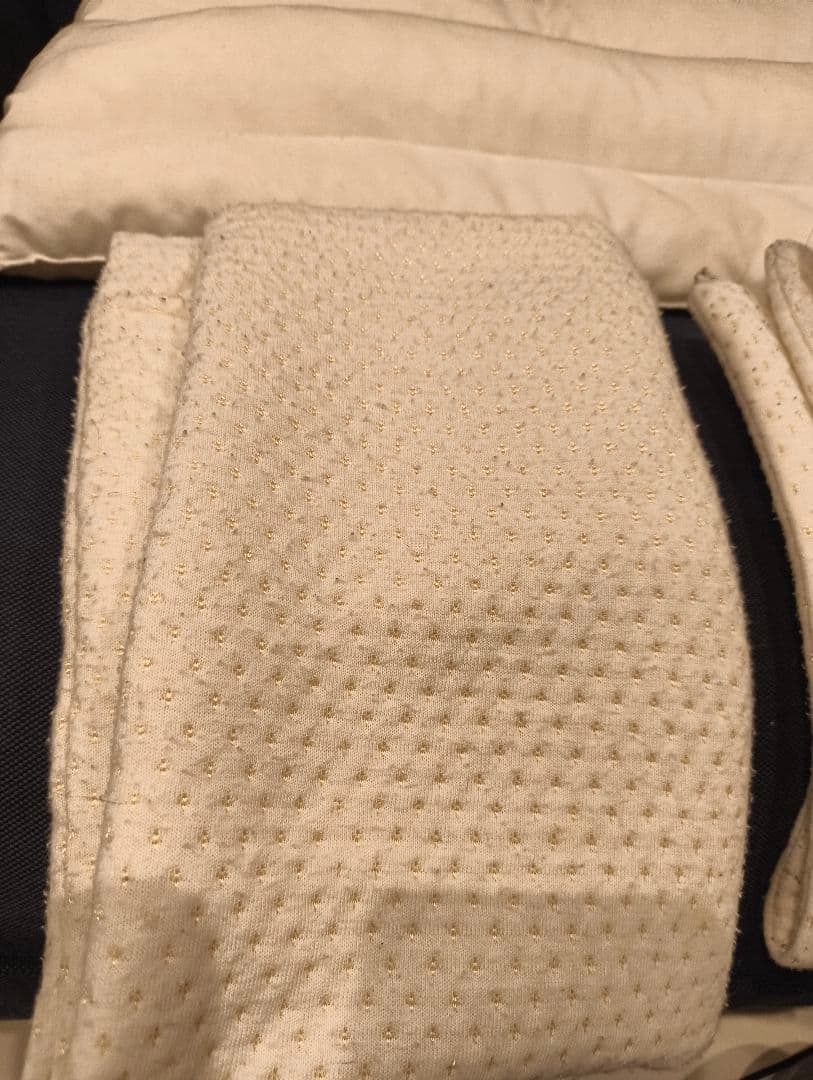 枕 CURE:RE THEMAKURA