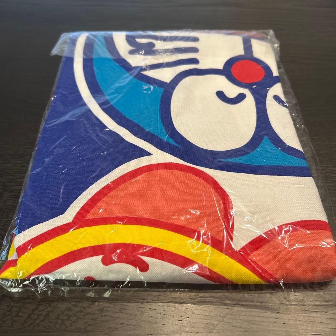 非売品　ドラえもん　ホットサンドメーカー.お皿２枚.親子エプロン　新品未使用品