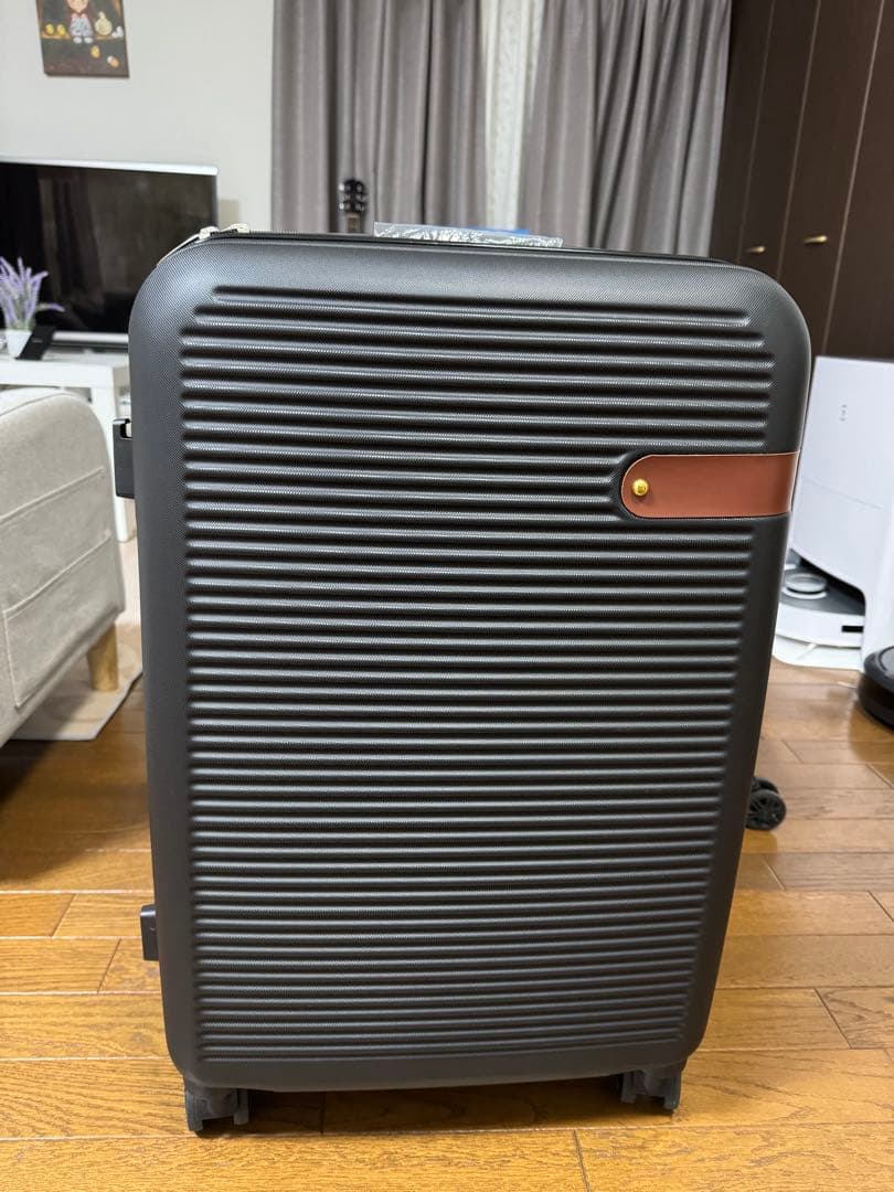 新品・未使用 / 3点セット / 軽量 / TSAロック/スーツケース