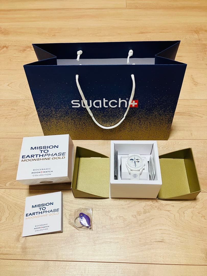 Swatch OMEGA Snoopy スウォッチ スヌーピー オメガ 新作