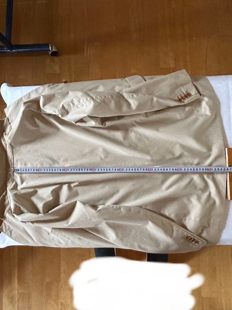 ベージュ シングルブレスト 2ピーススーツ