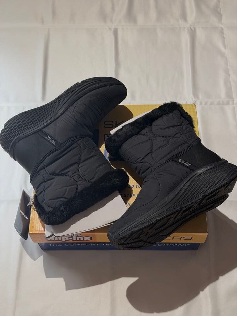 SKECHERS レディース ファーブーツ 24cm 新品未使用 スケッチャーズ