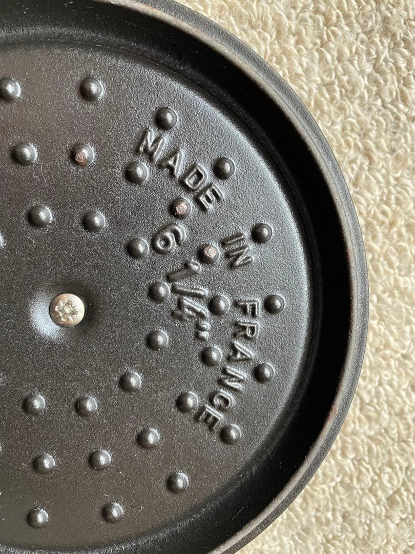 staub ストウブ　旧16cm ブラック　ピコココットラウンド