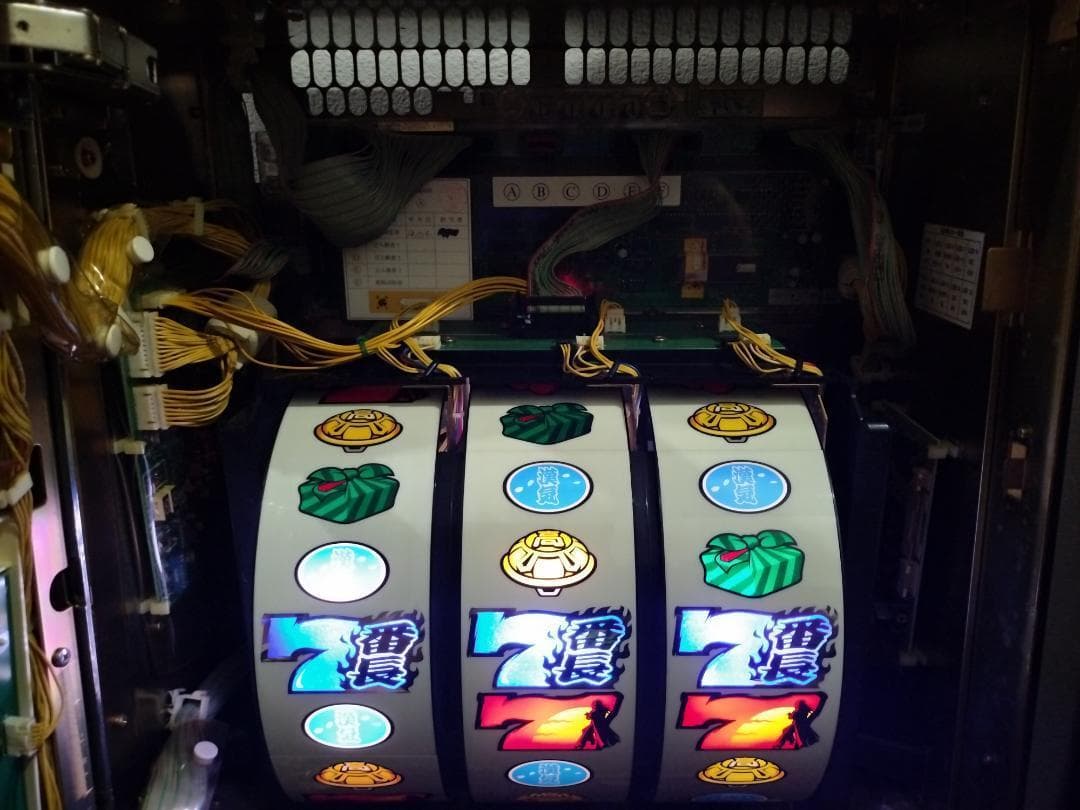 【パチスロ実機】大都技研★押忍！番長【不要機付】４号機・希少台・人気台