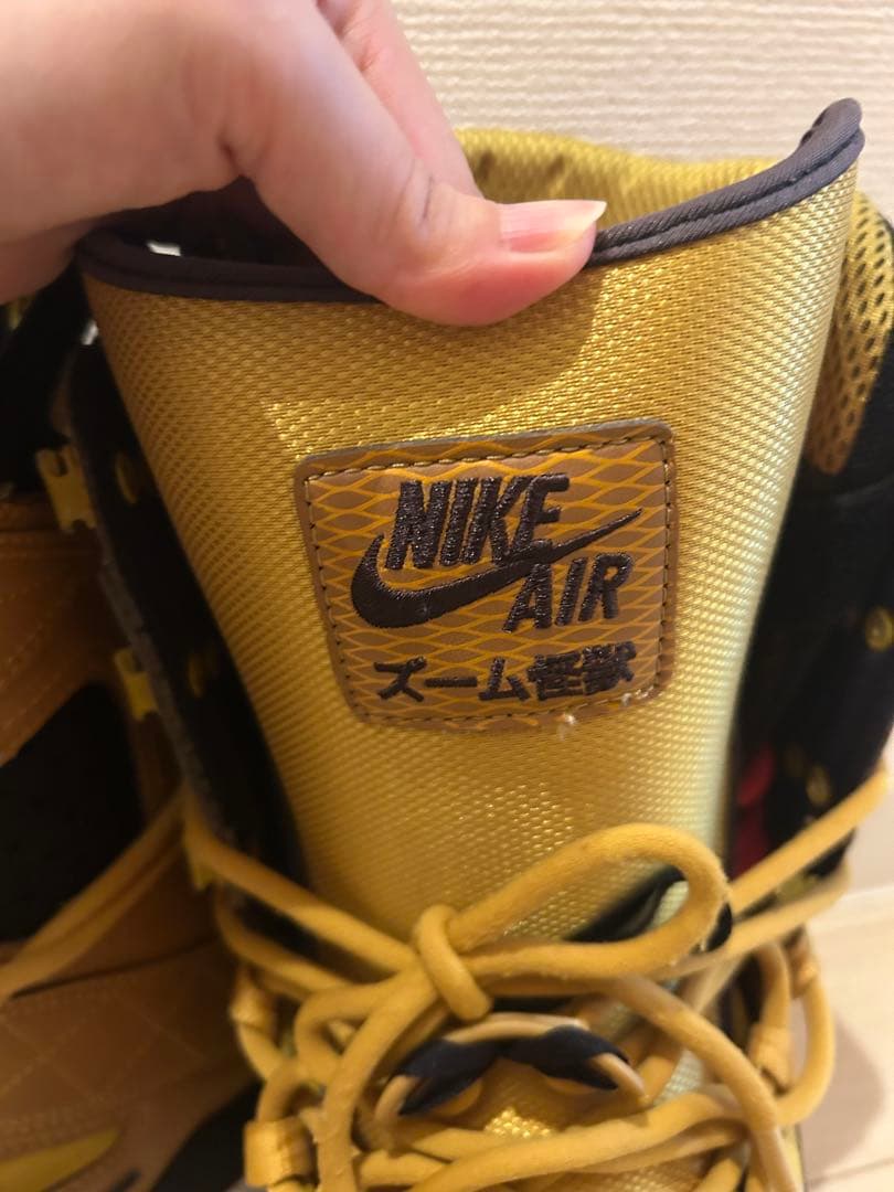 【今だけ特価】NIKE AIR ズーム怪獣 27cm