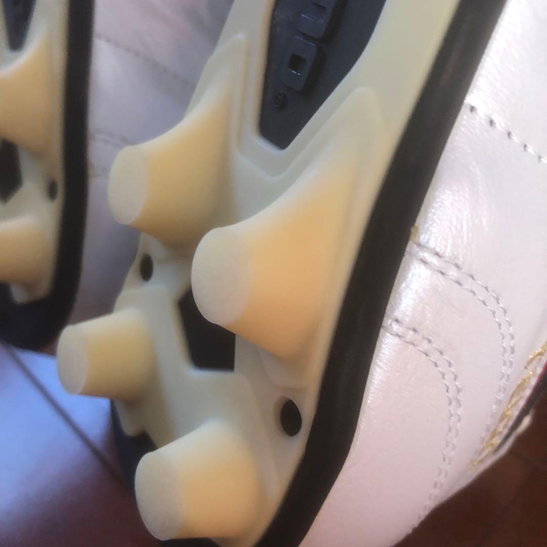 【送料無料】【新品未使用】Mizuno ミズノサッカーシューズ【Sさん専用です】