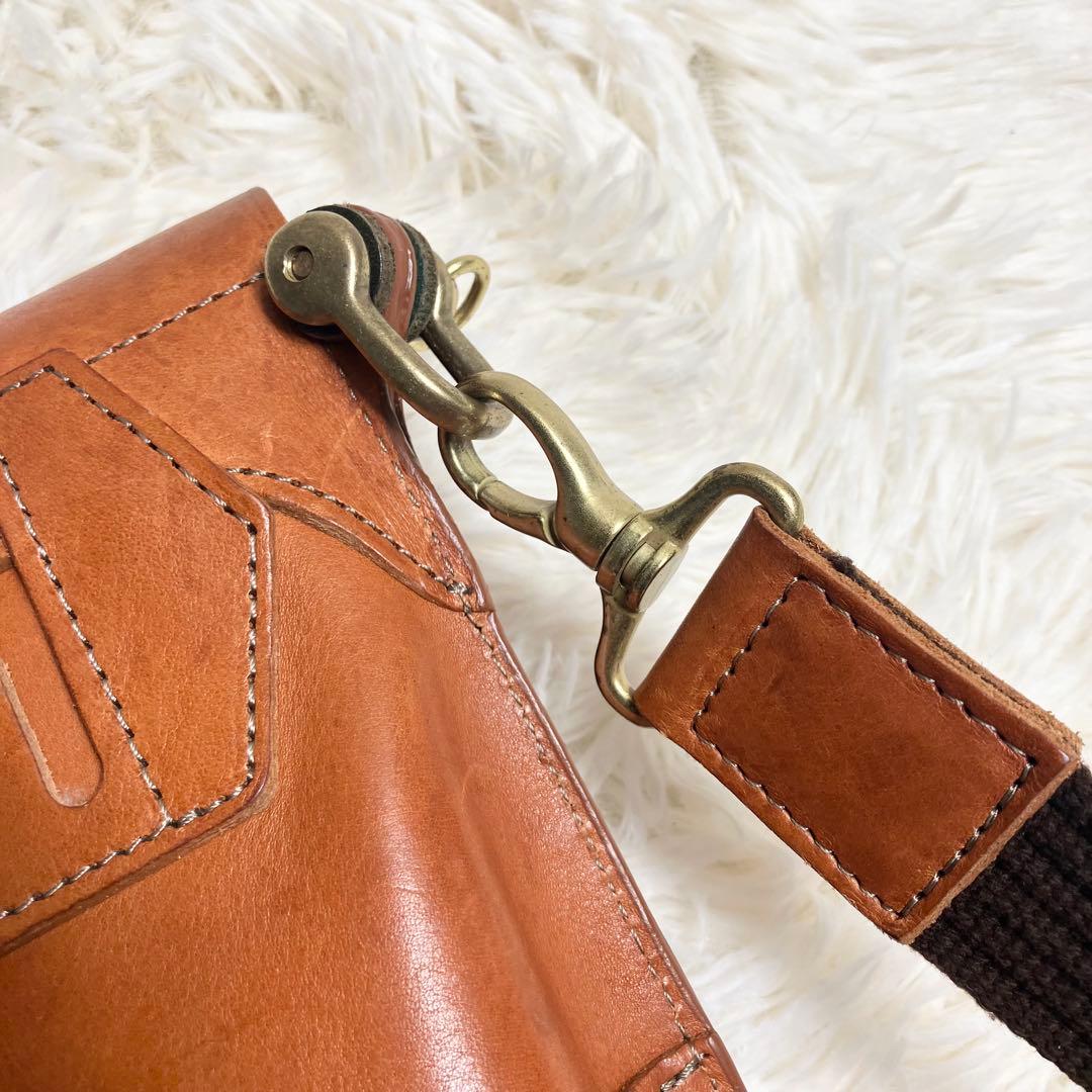 BEERBELLY ベアベリー ダブルフラップショルダー クロスボディ