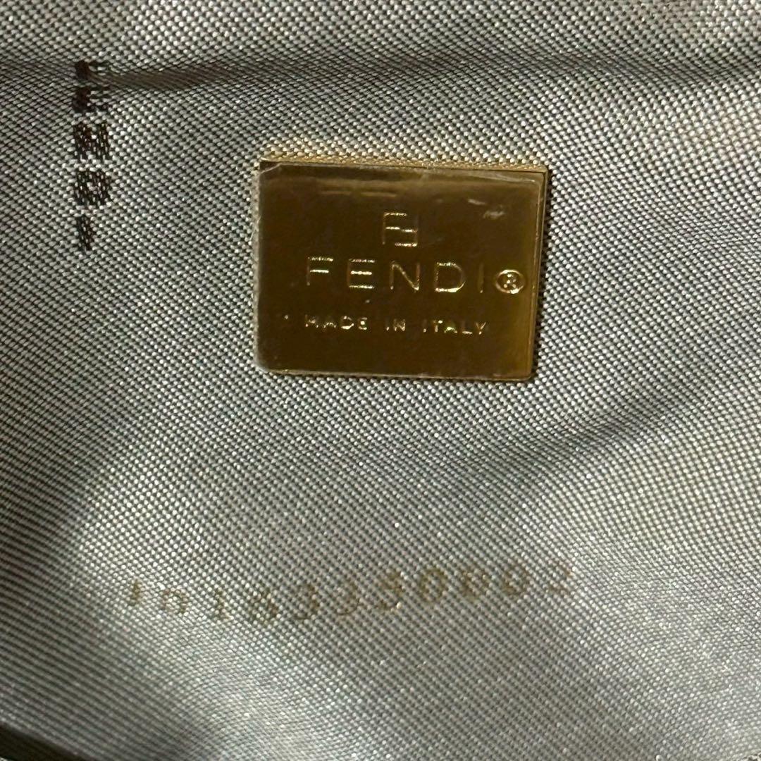 バッグ FENDI Patent Leather FF Zucca Hand Bag
