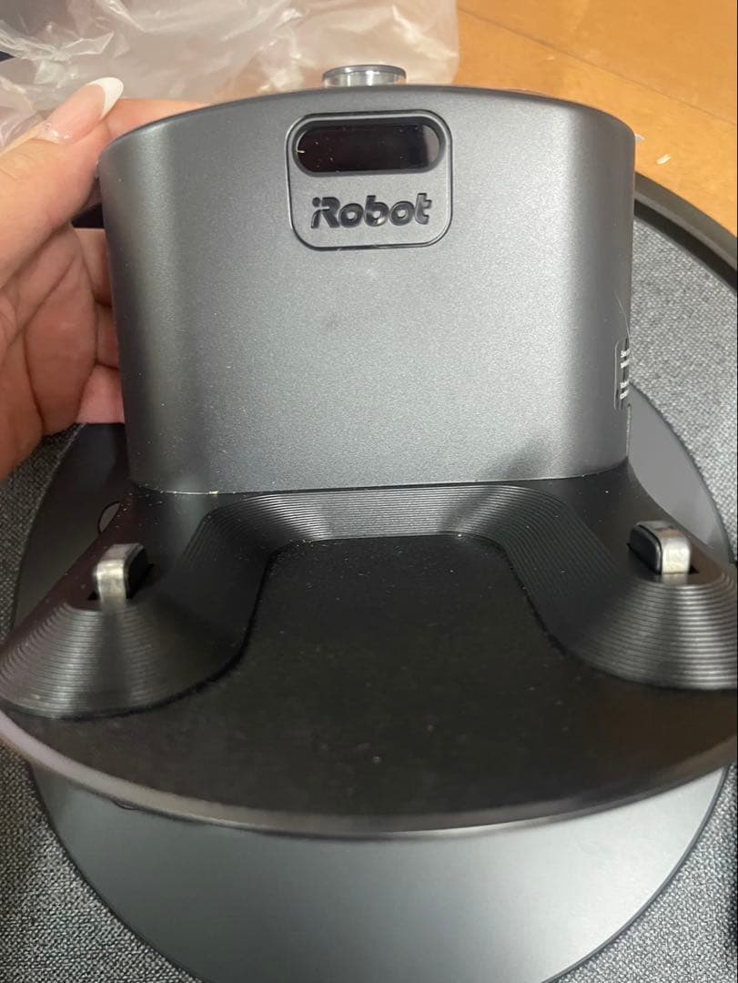 ❷未使用 ルンバi3 Robot ロボット掃除機ブラック 通電確認済み